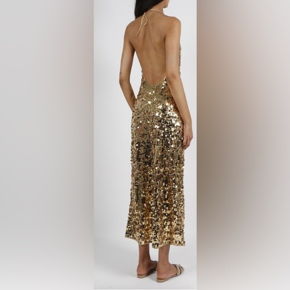 Oseree Long Sequin Dress - Picture 2 of 8